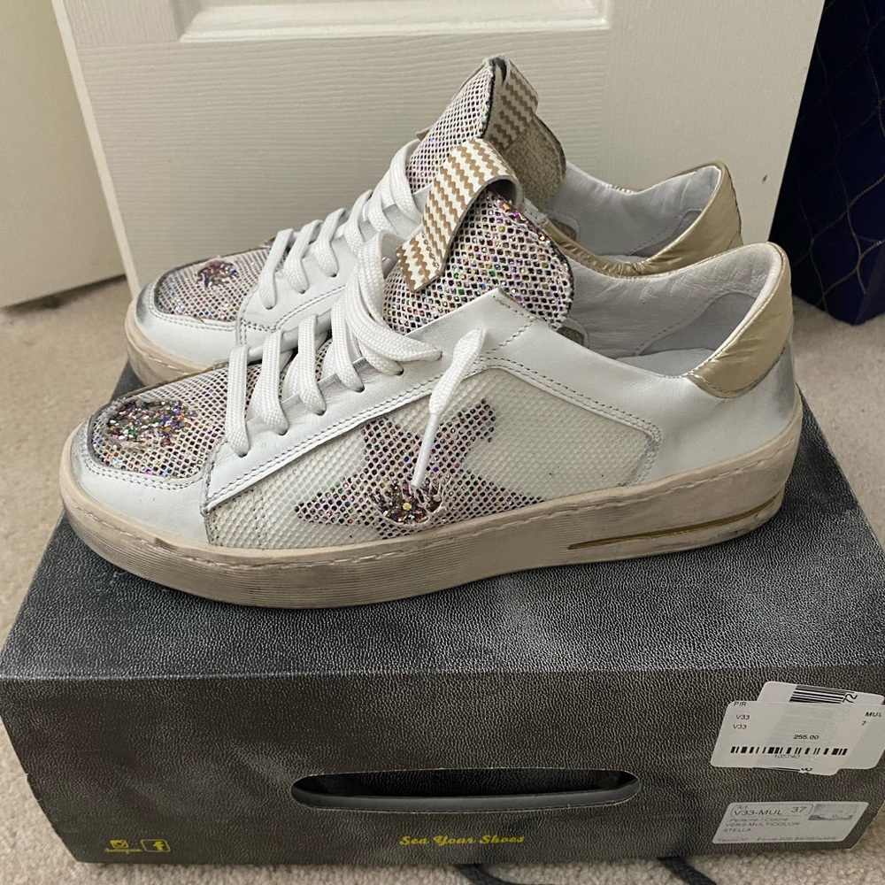 Piranha sneakers size 37